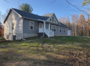 4262 Sheridan Rd, Vassar, MI 48768