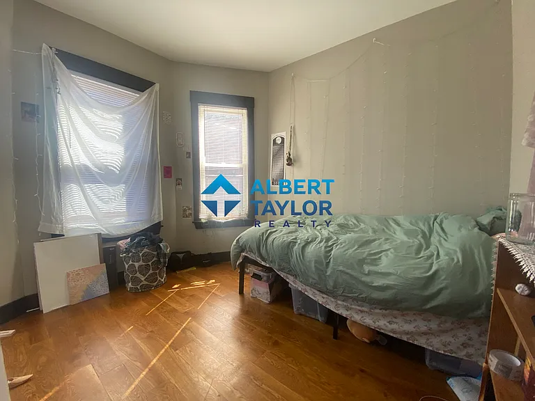 Bedroom #1