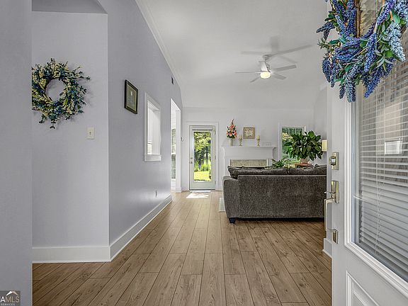 5th image of 55 Mar Mar Ln