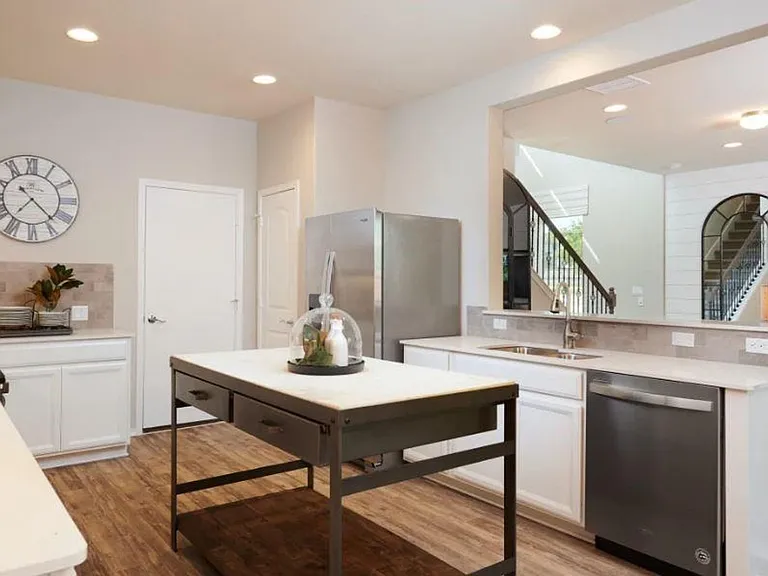 10204 Buckskin Horse Way — Photo 7