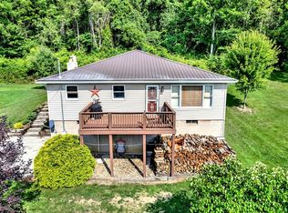 295 Simpson Hollow Rd, Mount Pleasant, PA 15666