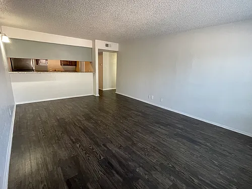 505 Eagle Dr #3 Photo 1