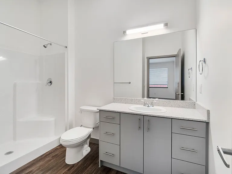 3 Bedroom Vaulted Ceilings