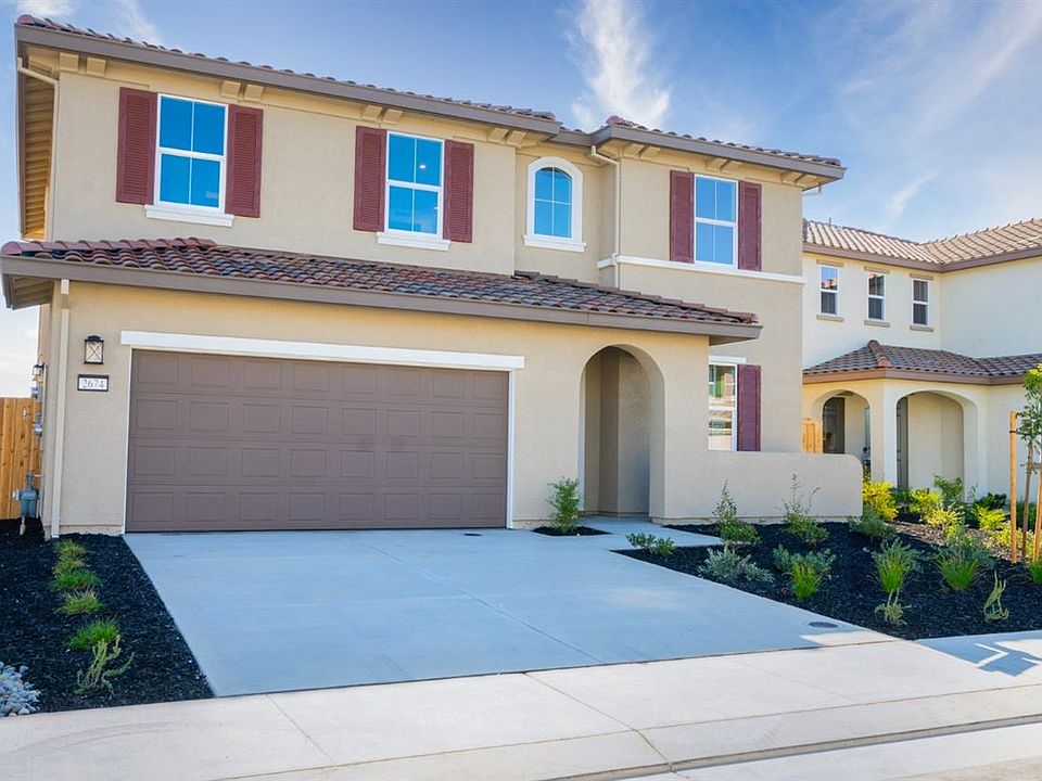 1st image of 2674 Wisteria Drive