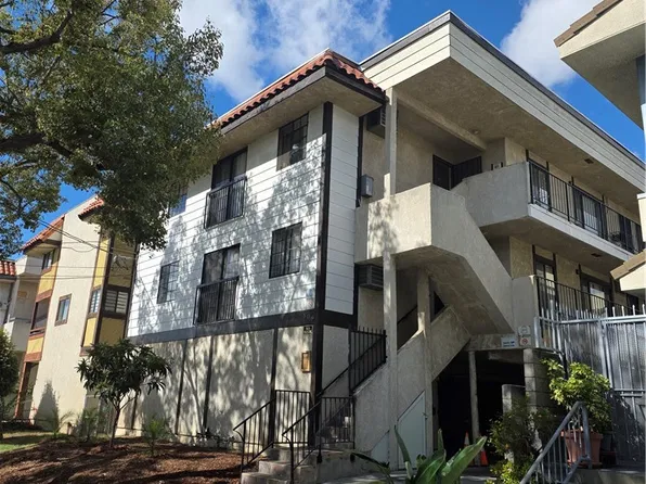 809 E Chestnut St, Glendale, CA 91205