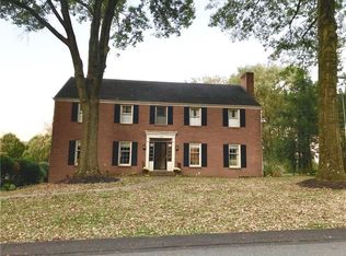 105 Crofton Dr, Pittsburgh, PA