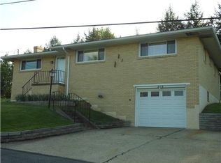 315 Roark St, Mc Donald, PA