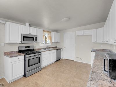 3709 Perliter Ave, North Las Vegas, NV, 89030