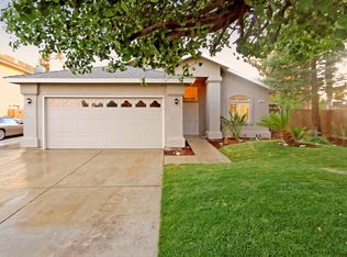 202 N Cypress Ave, Clovis, CA