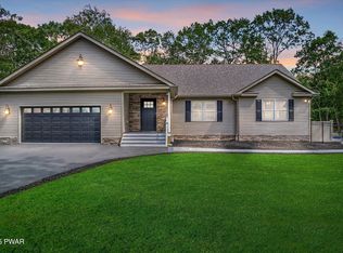 114 Beaver Run Rd, Milford, PA 18337