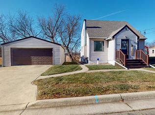 1310 Poplar Ave, Albert Lea, MN 56007