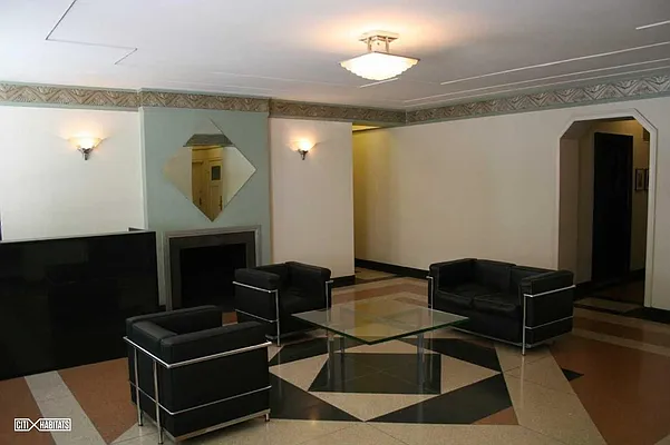 Rented by Citi Habitats | media 17