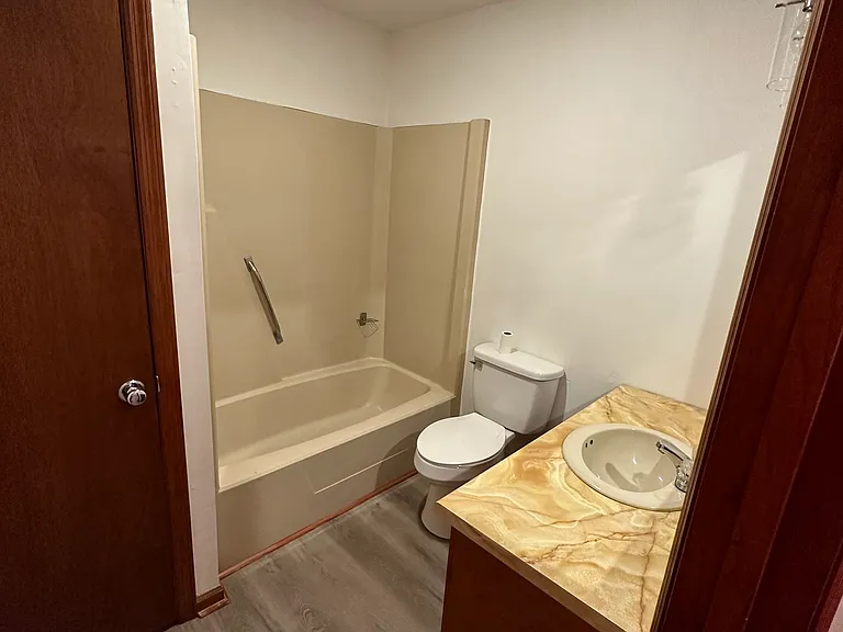 1864 Pleasant Cir — Photo 10