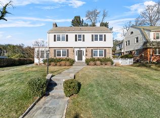 23 Colonial Rd, Bronxville, NY 10708