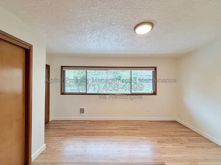 7030 SW Canyon Crest Dr #7 — Photo 17