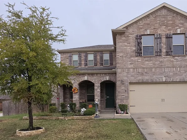 2736 Ryder Ln, Aubrey, TX 76227