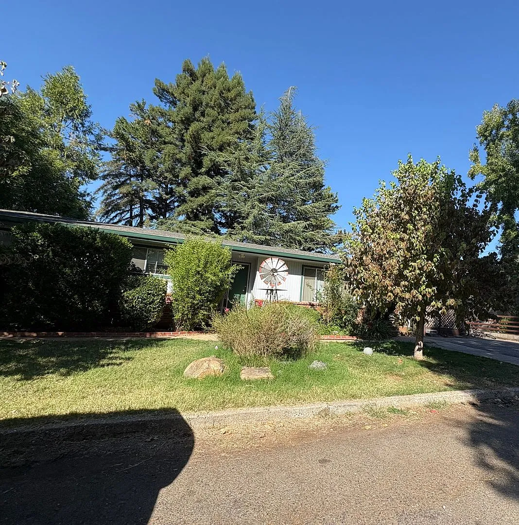 Spacious Single-Level Home in the Heart of Downtown Colfax! — Photo 1