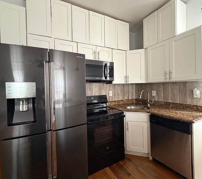 1st image of 40 Eldert Ln Floor 2