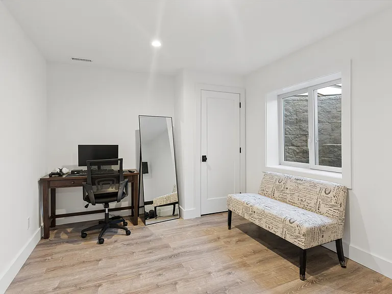 502 Springs Fireplace Rd — Photo 24