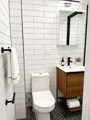 Bathroom, photo 1
