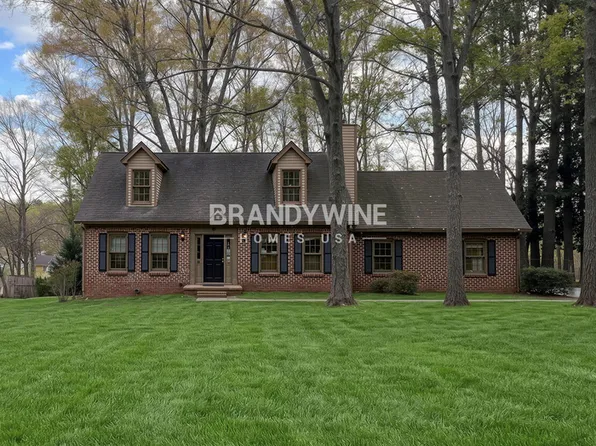 916 S Deshon Rd, Lithonia, GA 30058