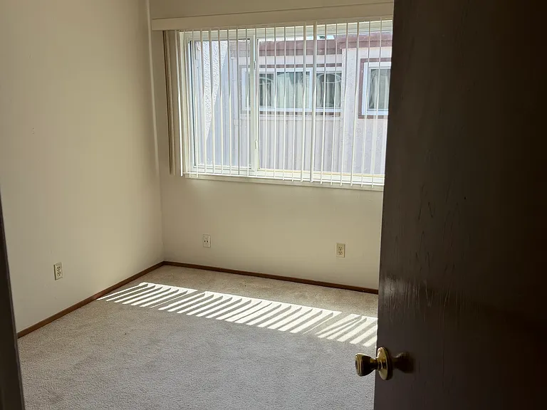 3504 J St — Photo 13