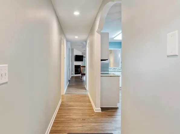 1855 Seaside Rd SW, Ocean Isle Beach, NC 28469