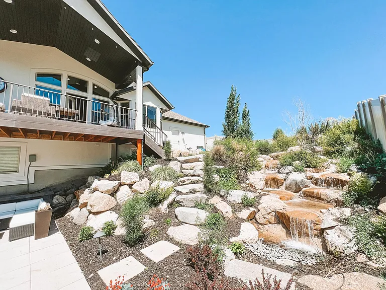 1120 Mahogany Ridge Rd — Photo 18