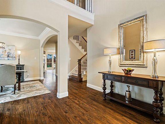 3rd image of 4500 Jubilee Dr