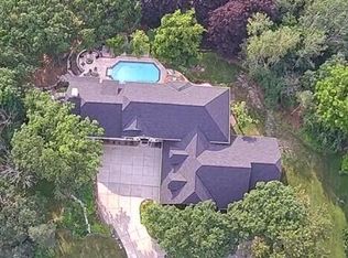 205 Kummrow COURT, Wales, WI 53183