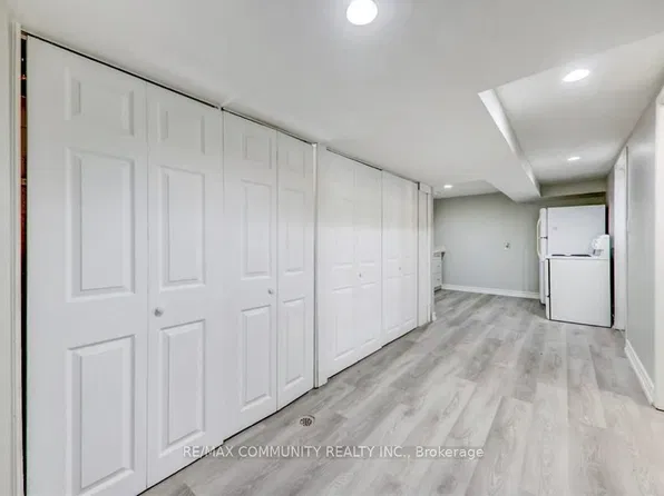 822 Central Park Blvd N #Basement, Oshawa, ON L1G 6B1