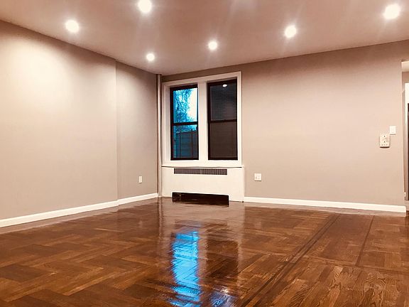 5th image of 215 E 164th St APT 5H