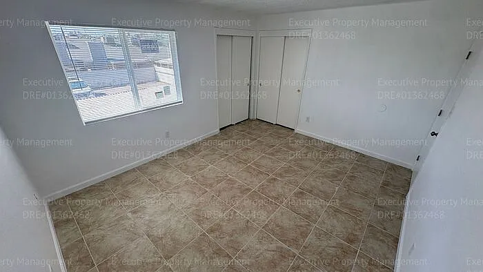 2909 S Chester Ave #16 — Photo 23