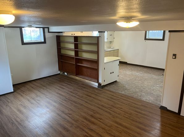 229 SW 12th St UNIT 2