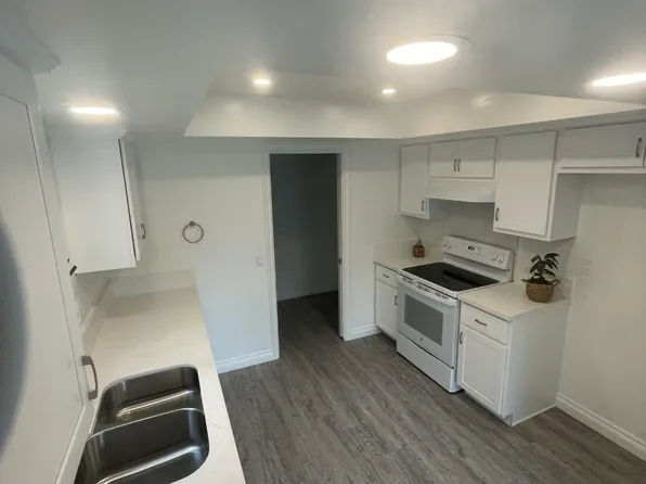 781 Amigos Way #781, Newport Beach, CA 92660