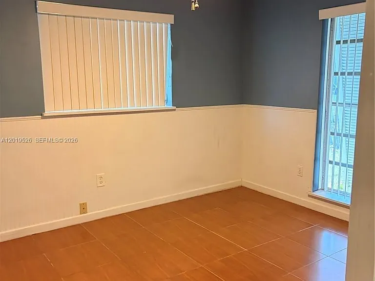 18225 SW 94th Ave — Photo 8