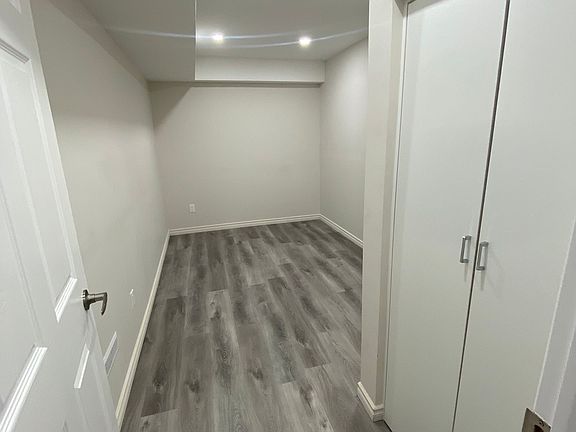 5th image of 142 Maguire Rd #Basement