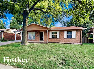 2121 Coldbrook Ct, Florissant, MO
