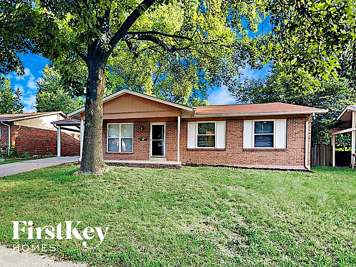2121 Coldbrook Ct photo 1