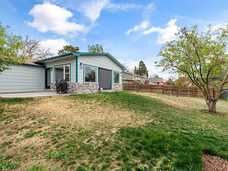 3625 Montebello Dr — Photo 25