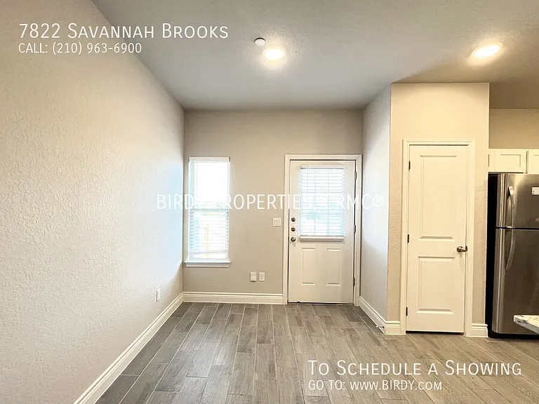 7822 Savannah Brks — Photo 10