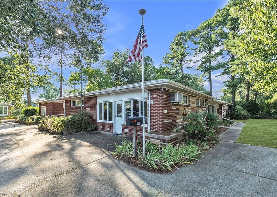 1st image of 4841 Princess Anne Rd