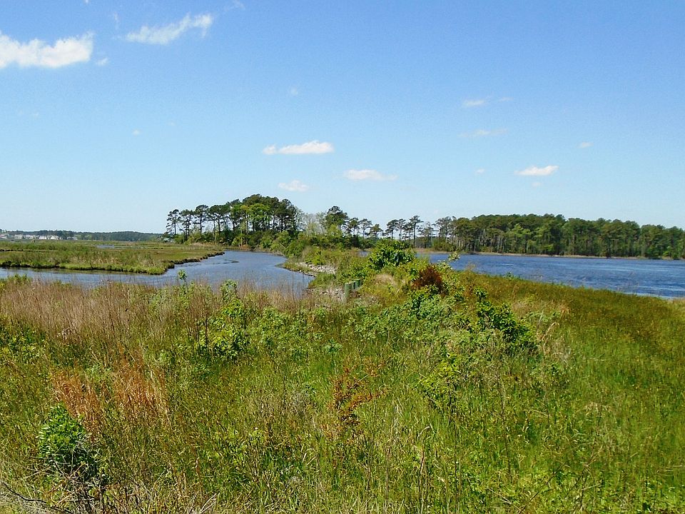 Waterviews for Kayaking and boating - Graywood Springs