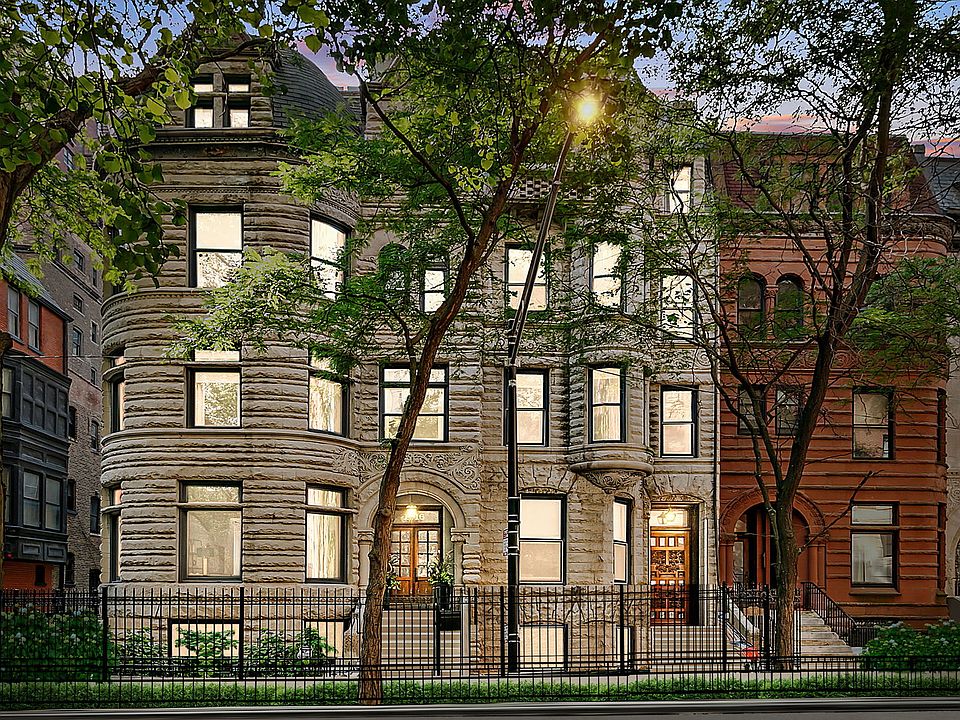 1316 N Astor St, Chicago, IL 60610 Zillow