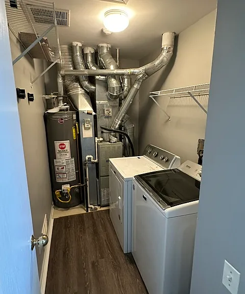 719 Blossom Ct — Photo 8
