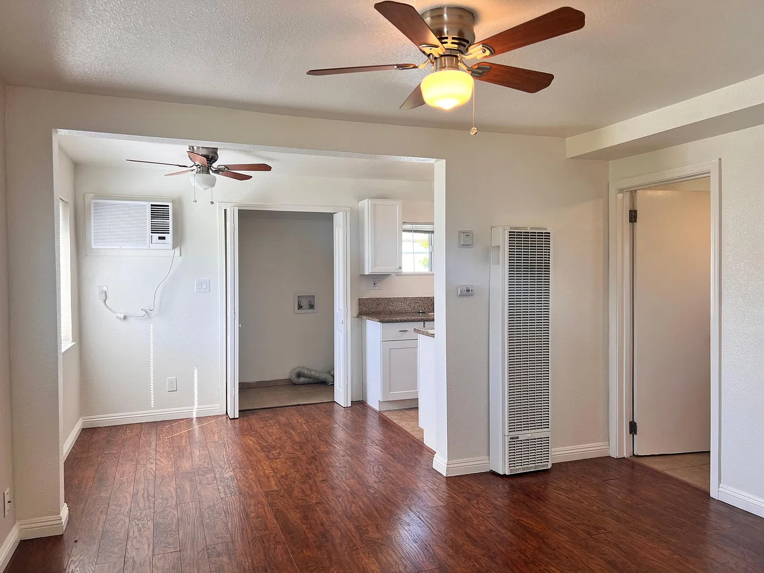 1 bed, 700 sqft, $1,495 — Photo 3
