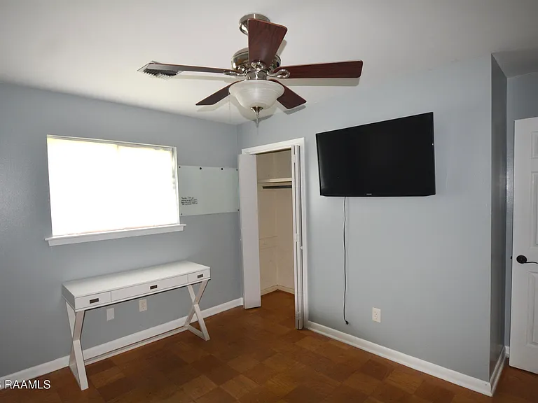 101 Boxwood Dr — Photo 15