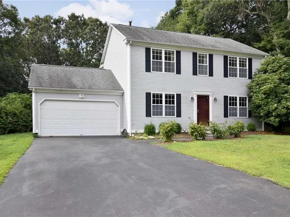 649 Chestnut Hill Rd, South Kingstown, RI 02879