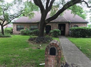 5402 Holly View Dr, Houston, TX 77091