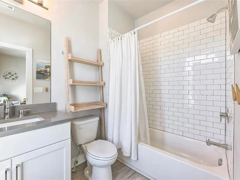 734 Taylor Ct NE — Photo 22